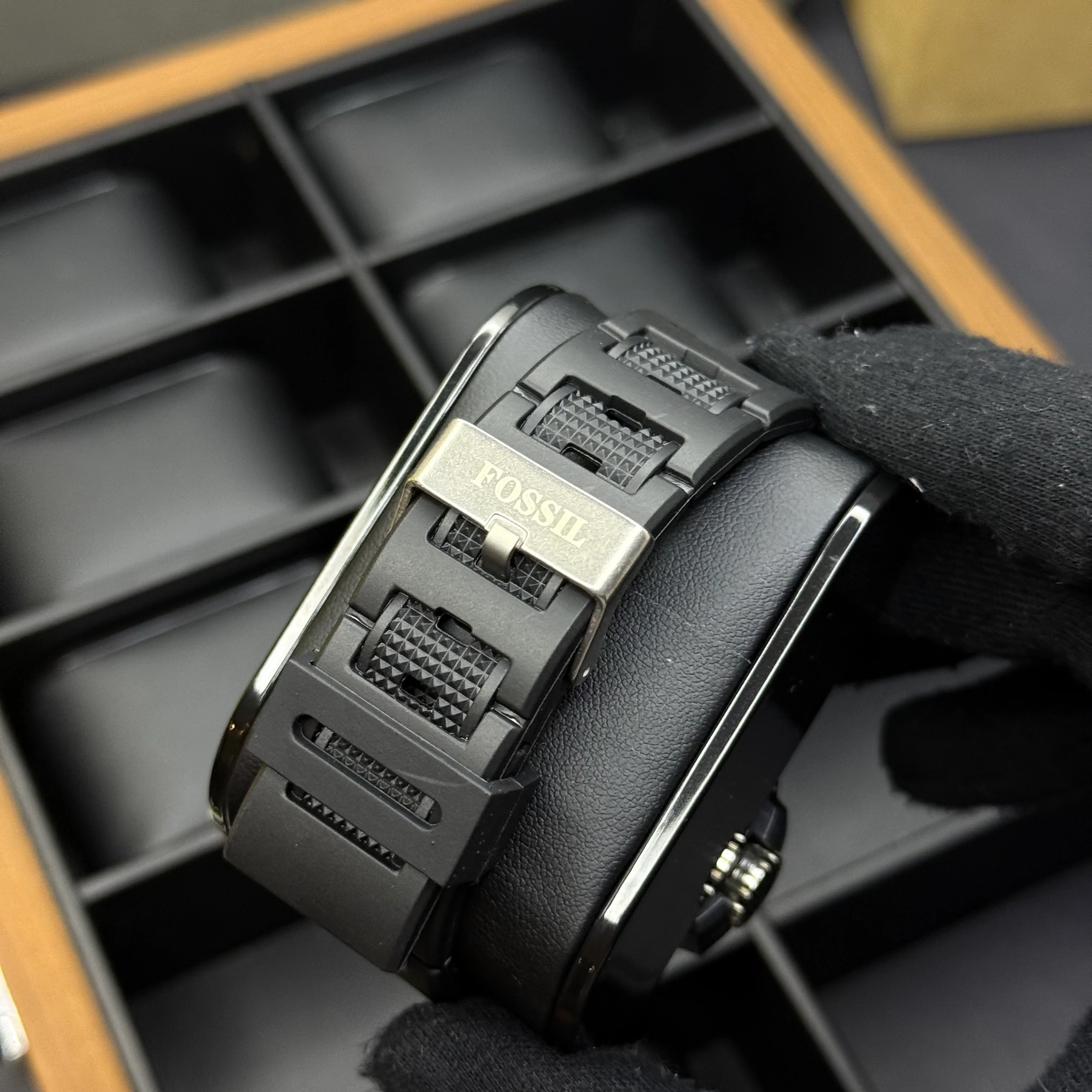 FOSSIL X G-SHOCK DOBLE HORA PARA HOMBRE REF-DN - Image 7