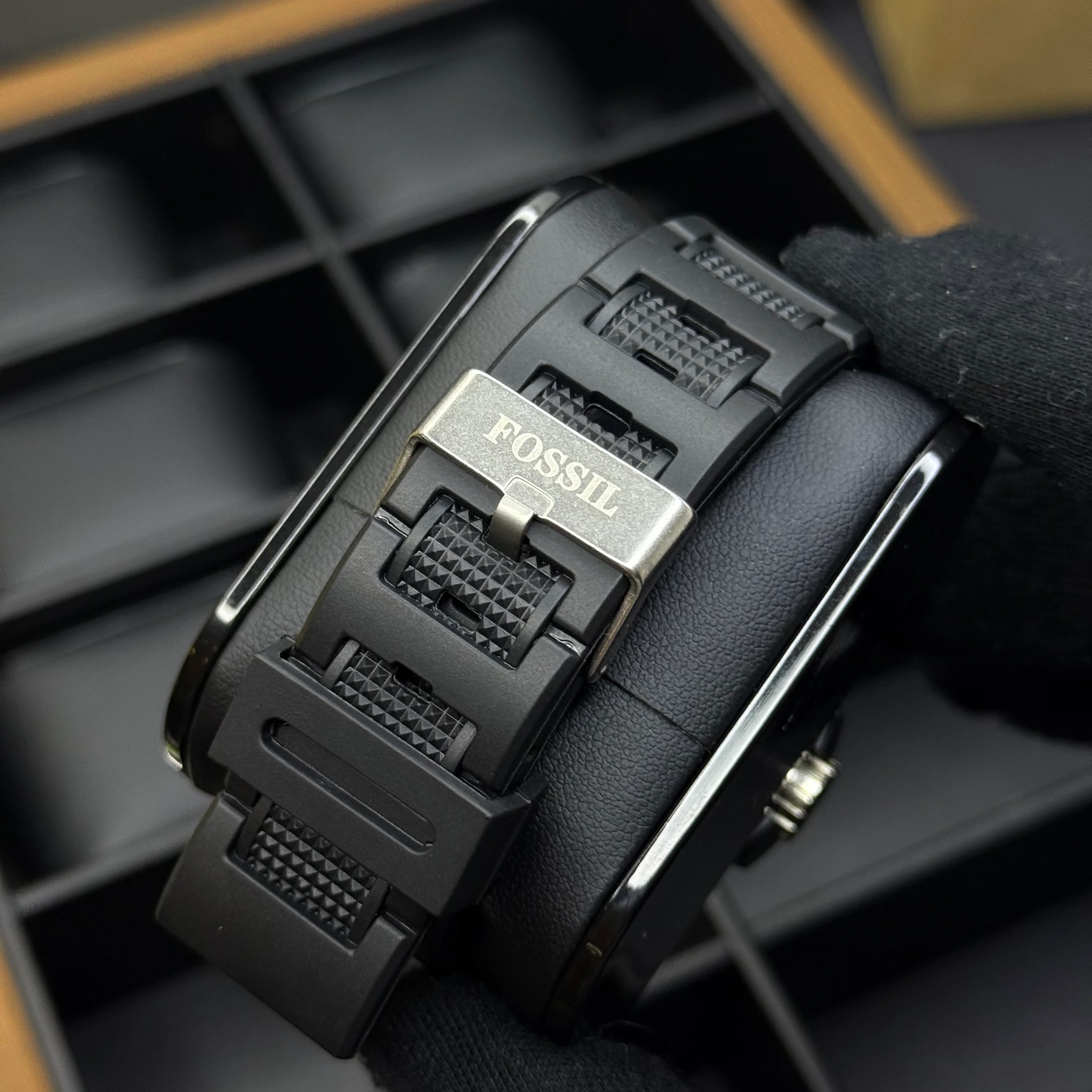 FOSSIL X G-SHOCK DOBLE HORA PARA HOMBRE REF-NR - Image 7