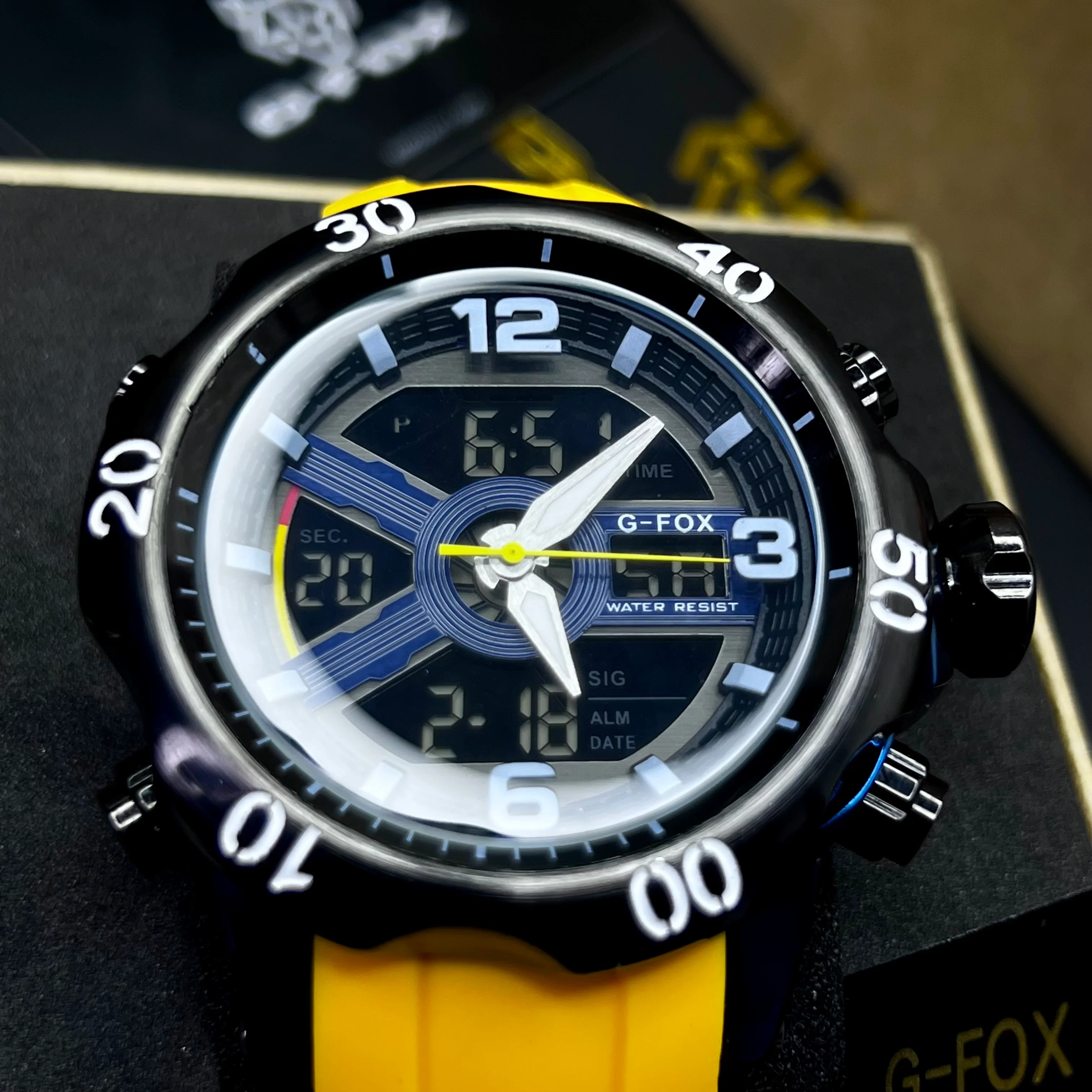 G FOX ORIGINAL DOBLE HORA POR INVICTA SUMERGIBLE PARA HOMBRE REF-1976G1-A - Image 4