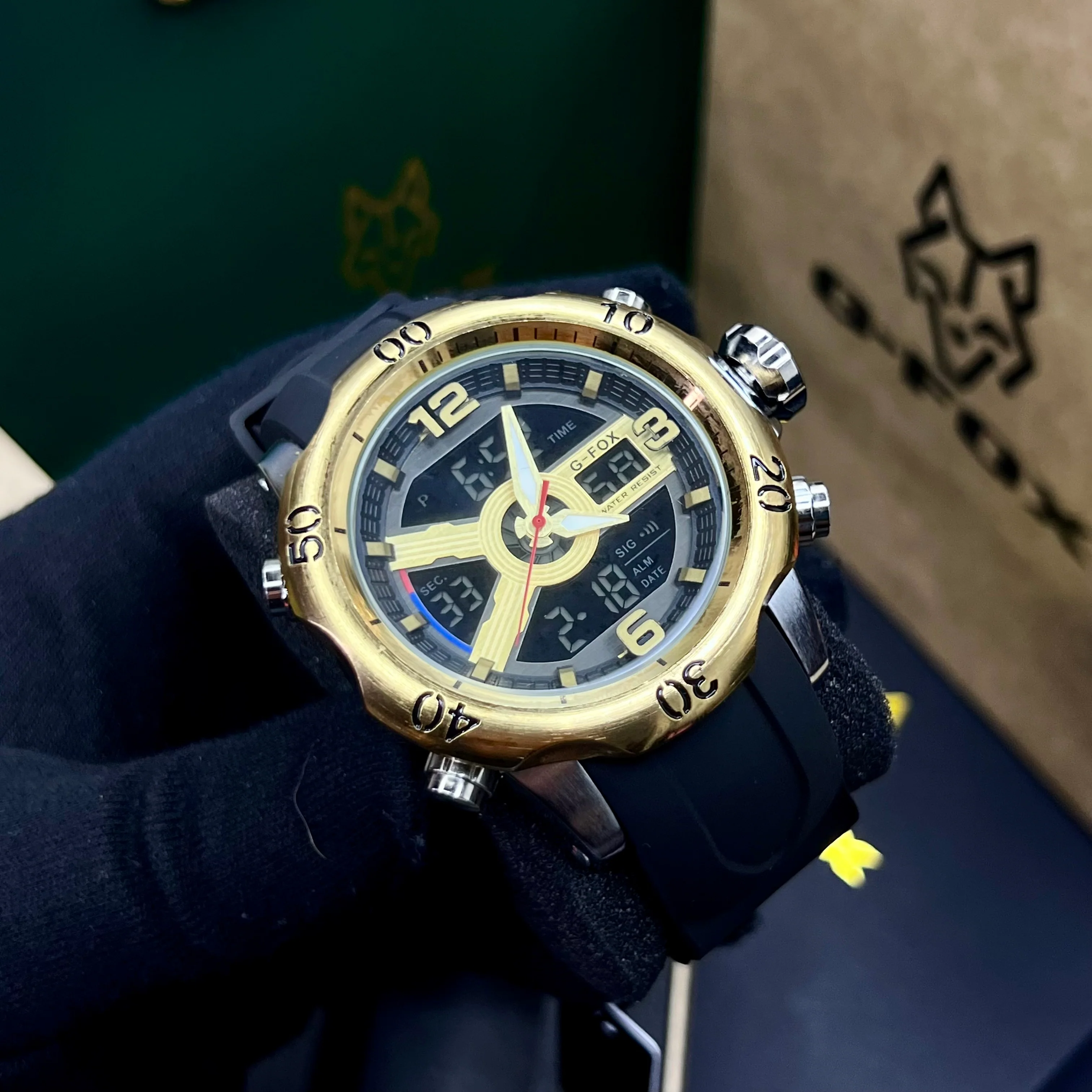 G FOX ORIGINAL DOBLE HORA POR INVICTA SUMERGIBLE PARA HOMBRE REF-1976G1-ND - Image 3