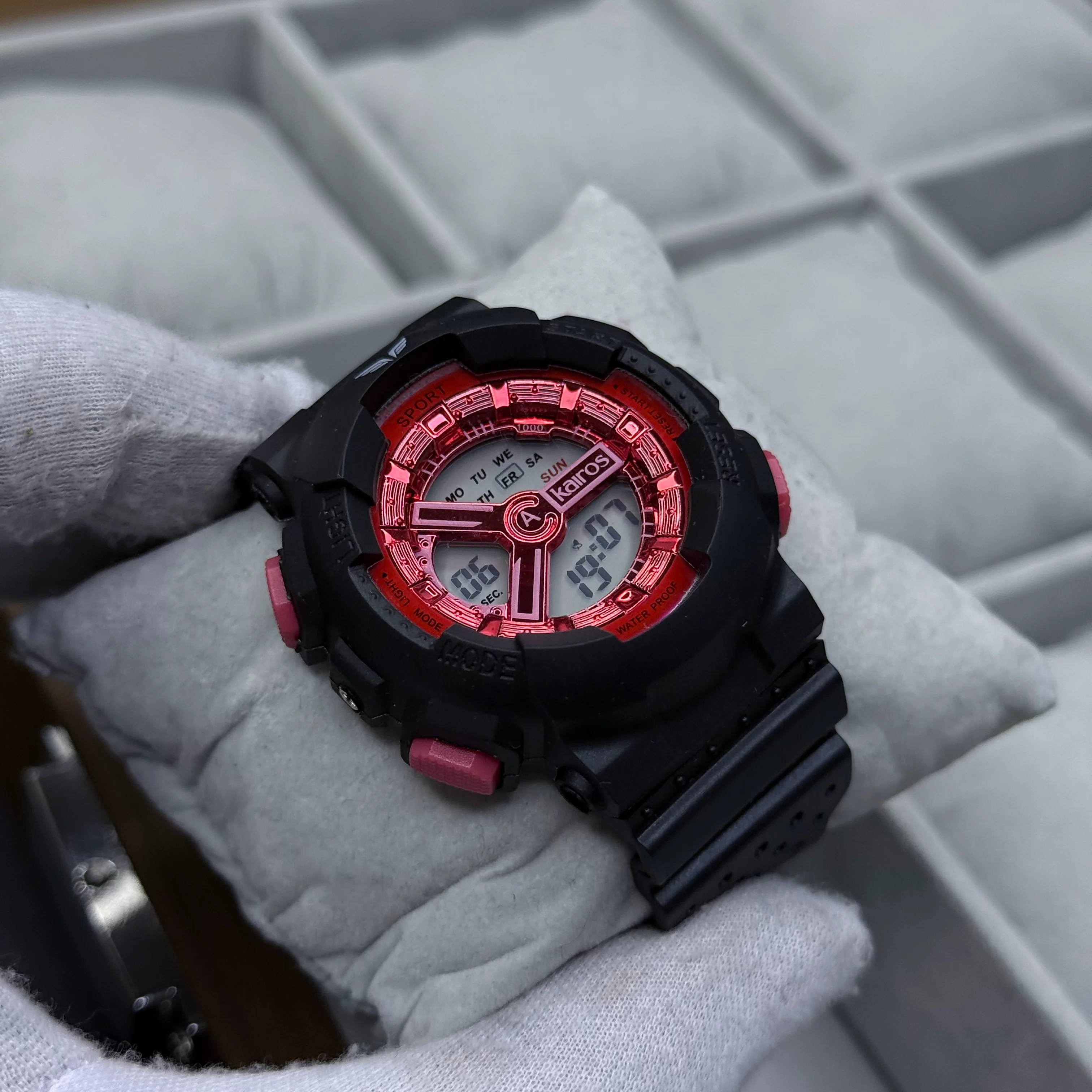 G-SEVEN X G-SHOCK PARA DAMA REF-630L NR - Image 4