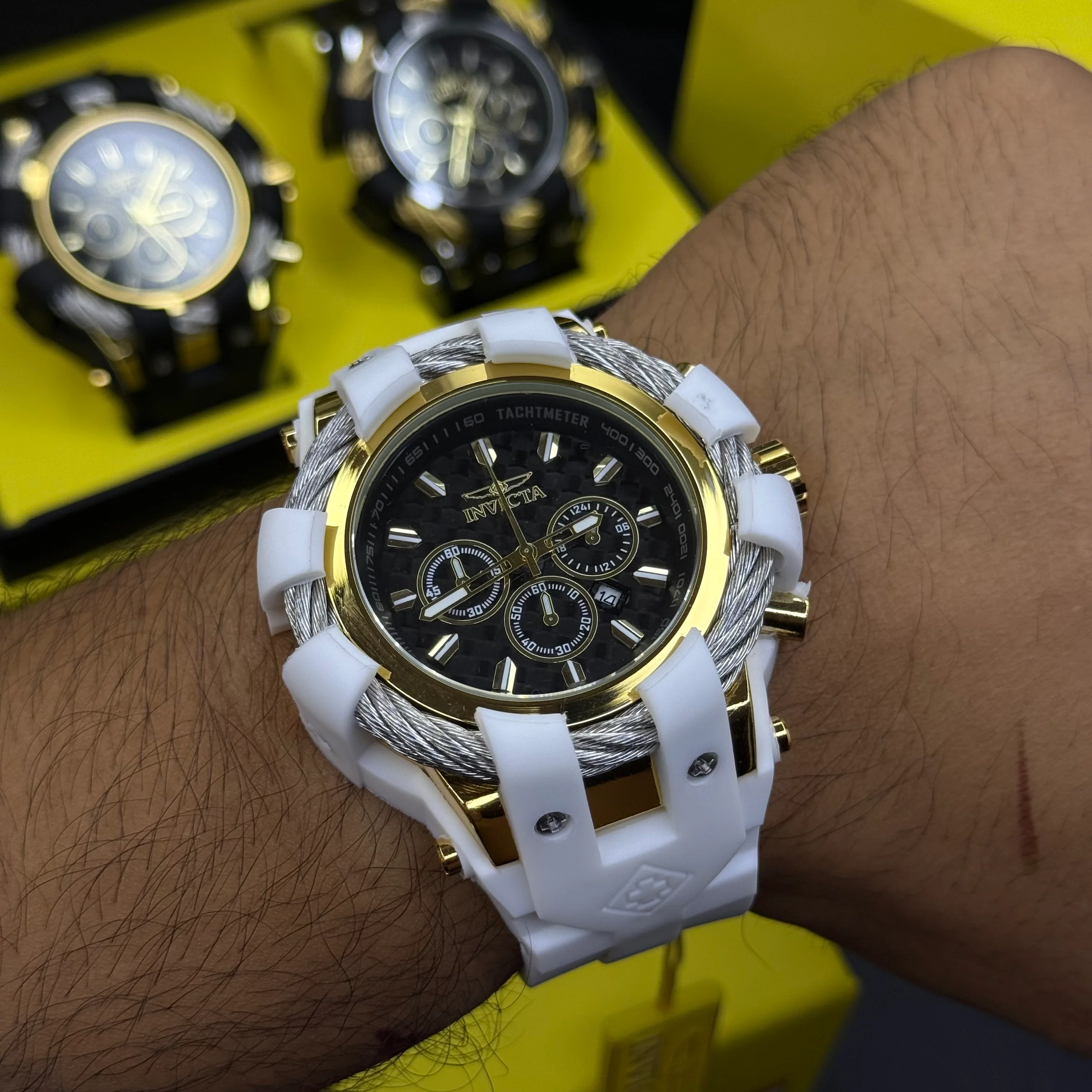 INVICTA BOLT SPORT PARA HOMBRE REF-40262 BN - Image 2