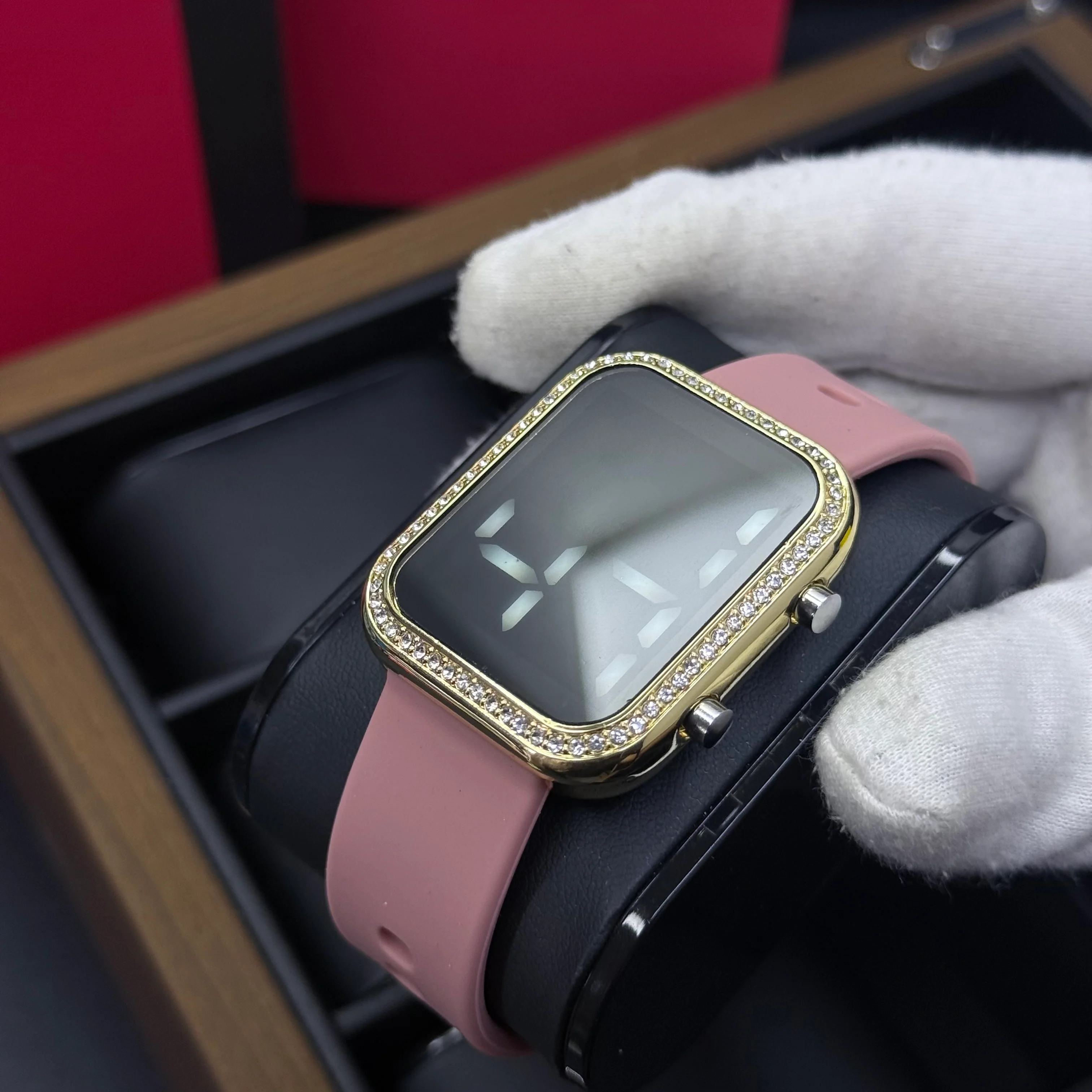 RELOJ DIGITAL ESTILO CUBANO PARA DAMA REF-PDN - Image 4