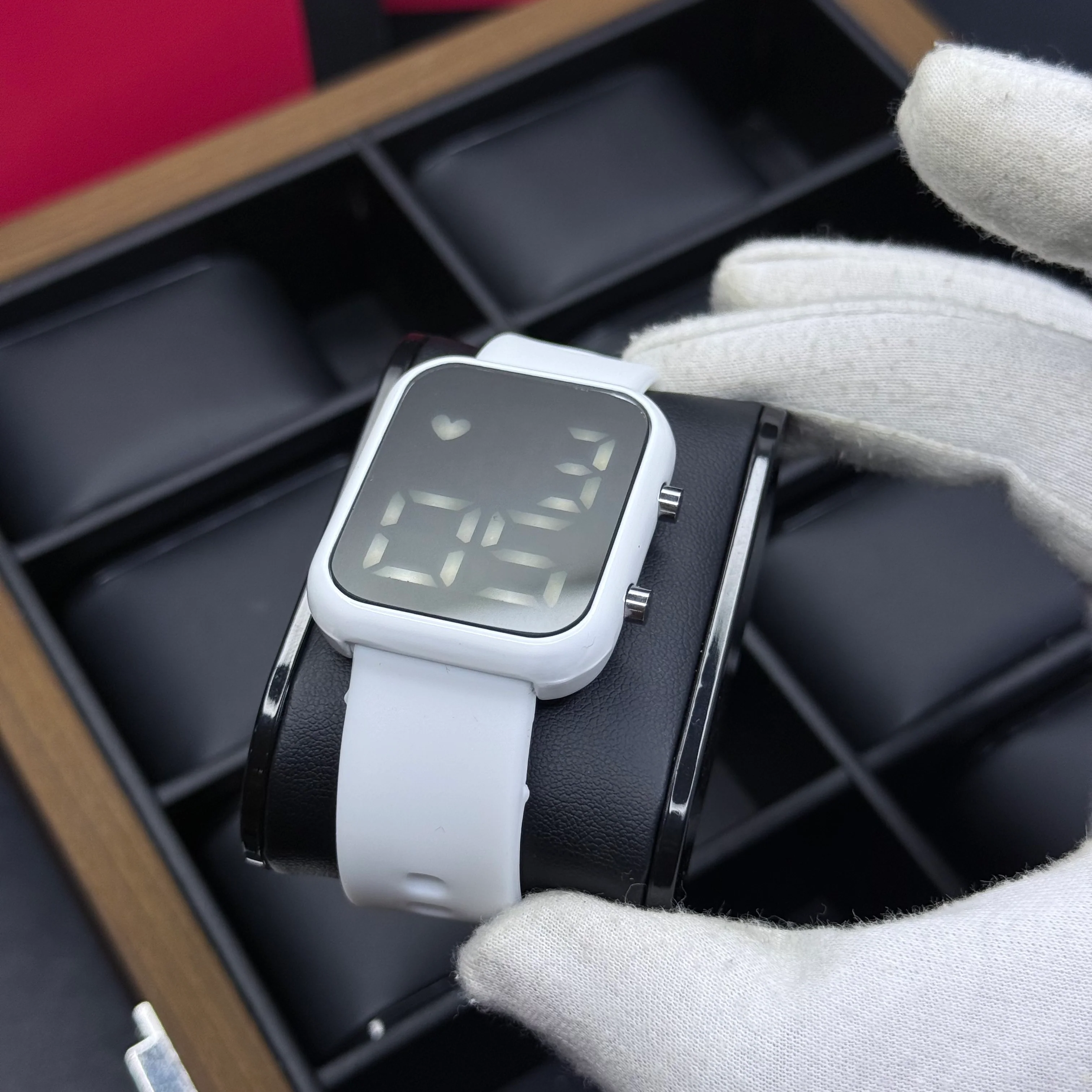 RELOJ DIGITAL UNISEX REF - BN - Image 2