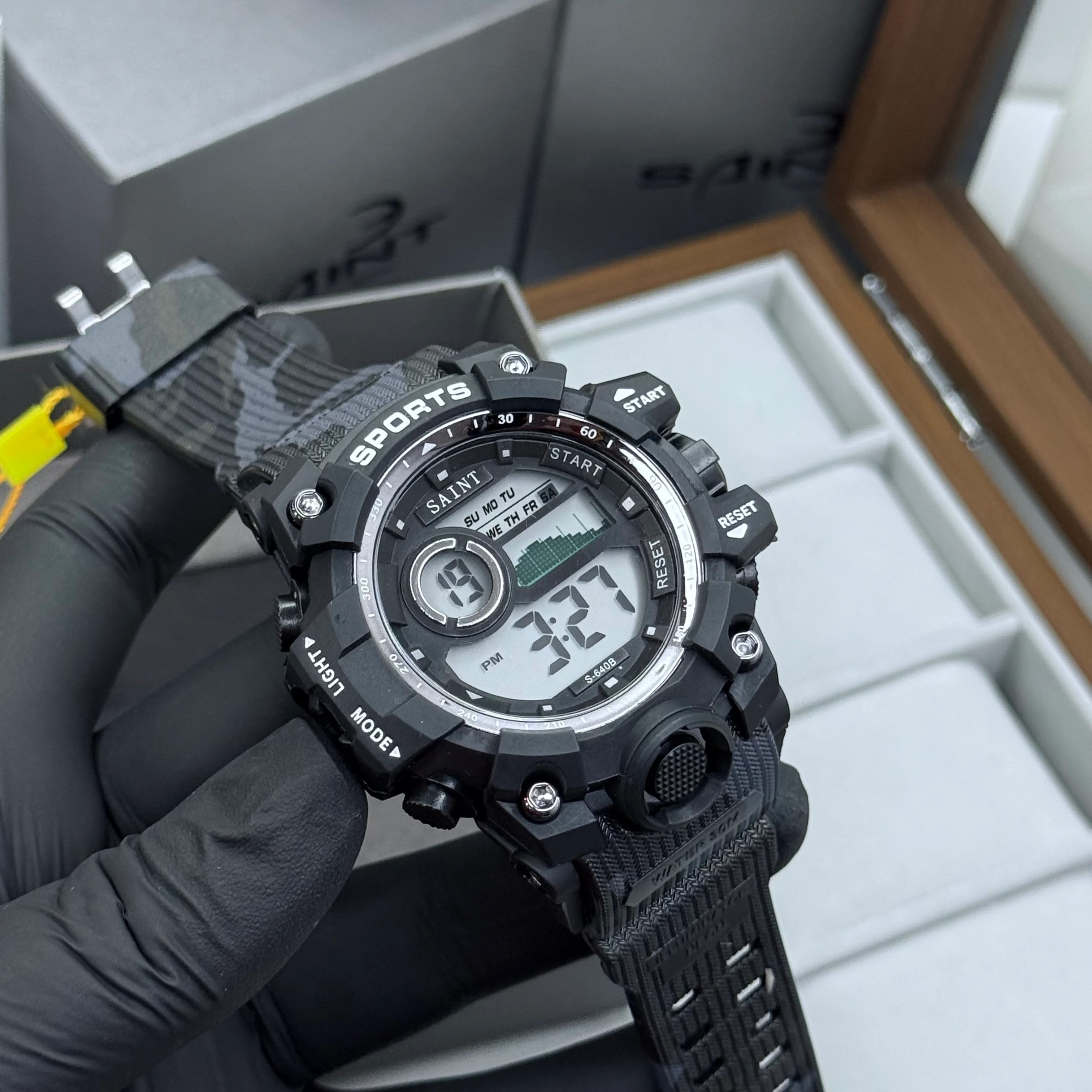 SAINT X G-SHOCK PARA SUMERGIBLE MILITAR HOMBRE REF S640B-GN - Image 8