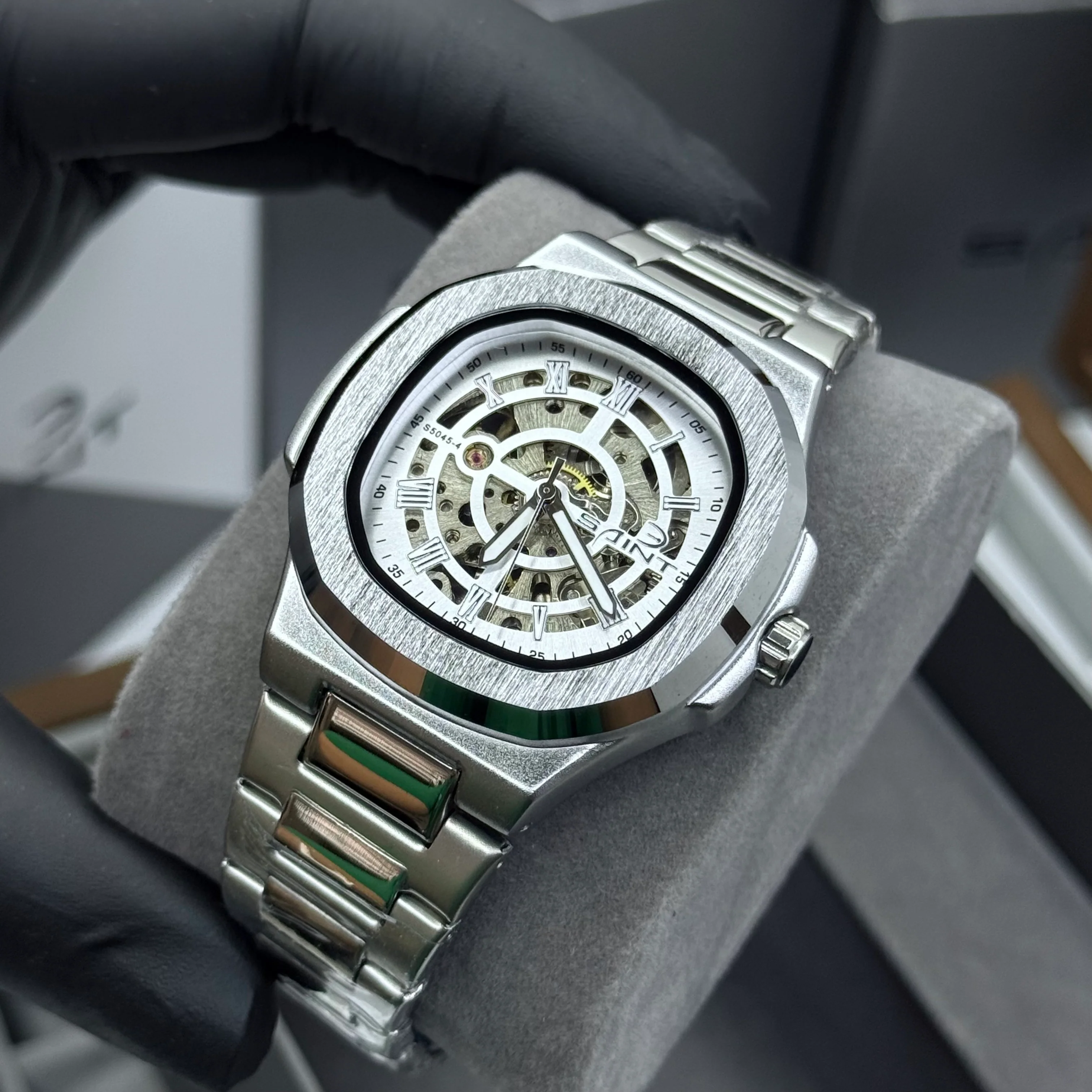 SAINT x PATEK PHILIPPE AUTOMATICO ORIGINAL PARA HOMBRE REF-5045-PB - Image 4