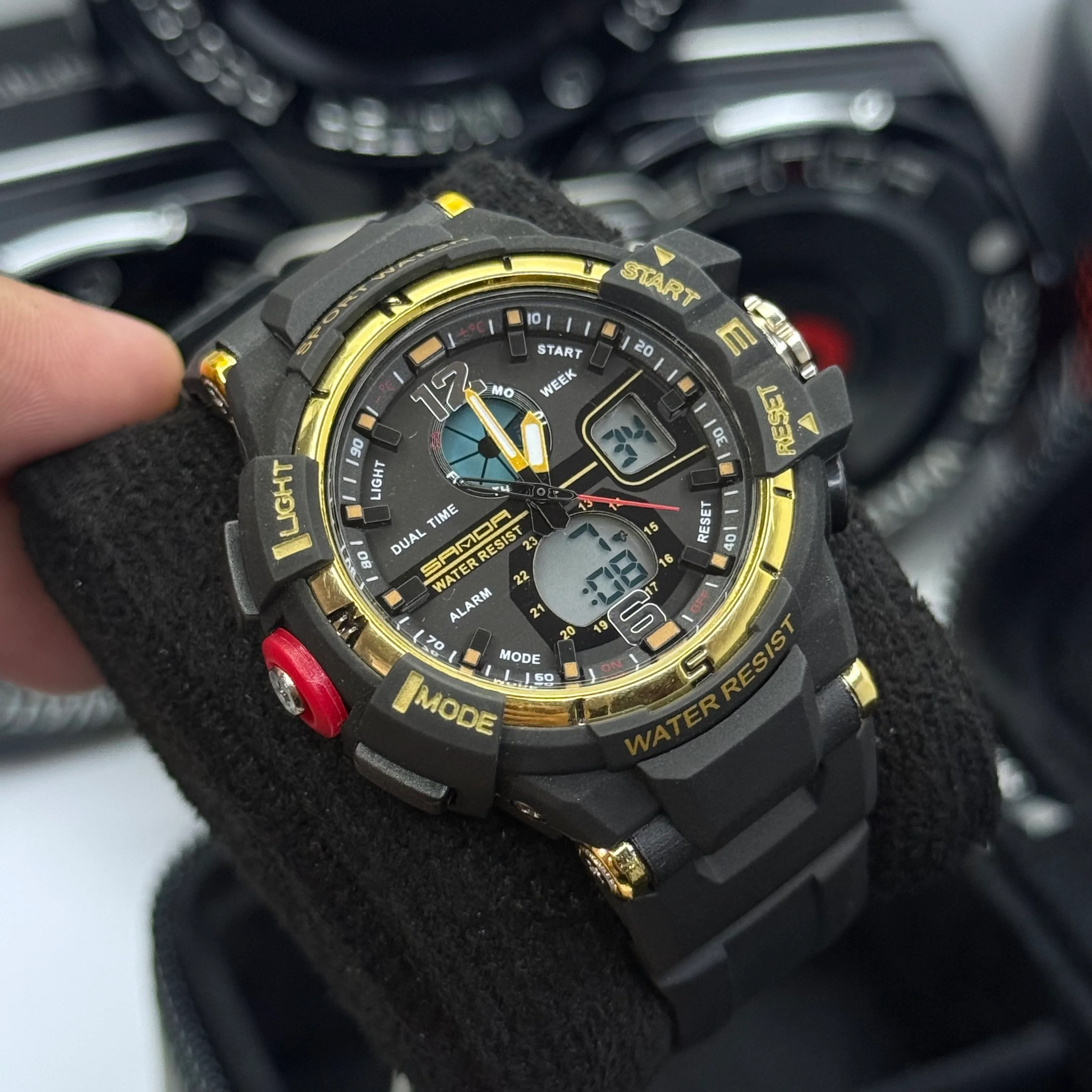 SANDA X G-SHOCK SUMERGIBLE DAMA REF-789-NA - Image 2